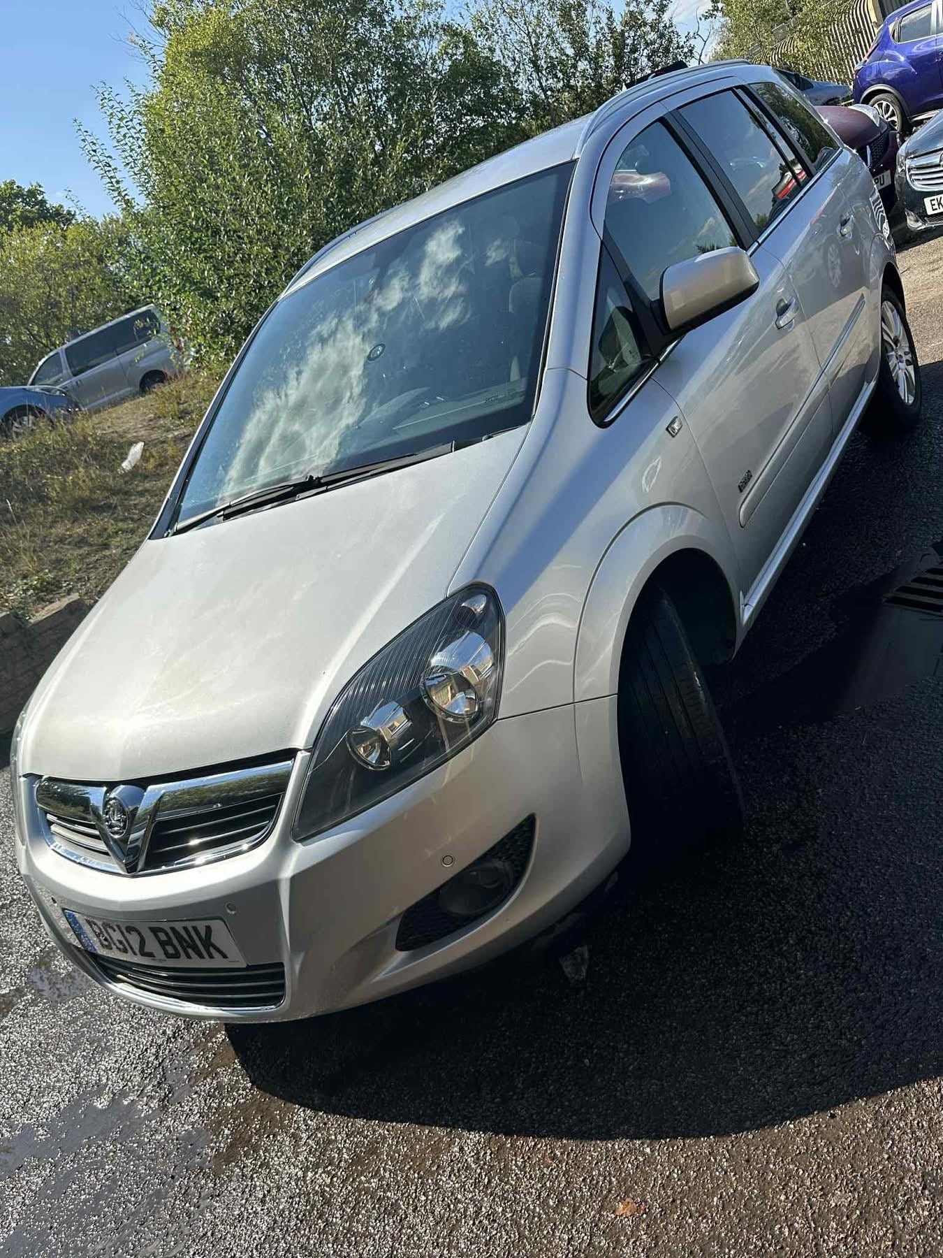 Vauxhall Zafira 2012