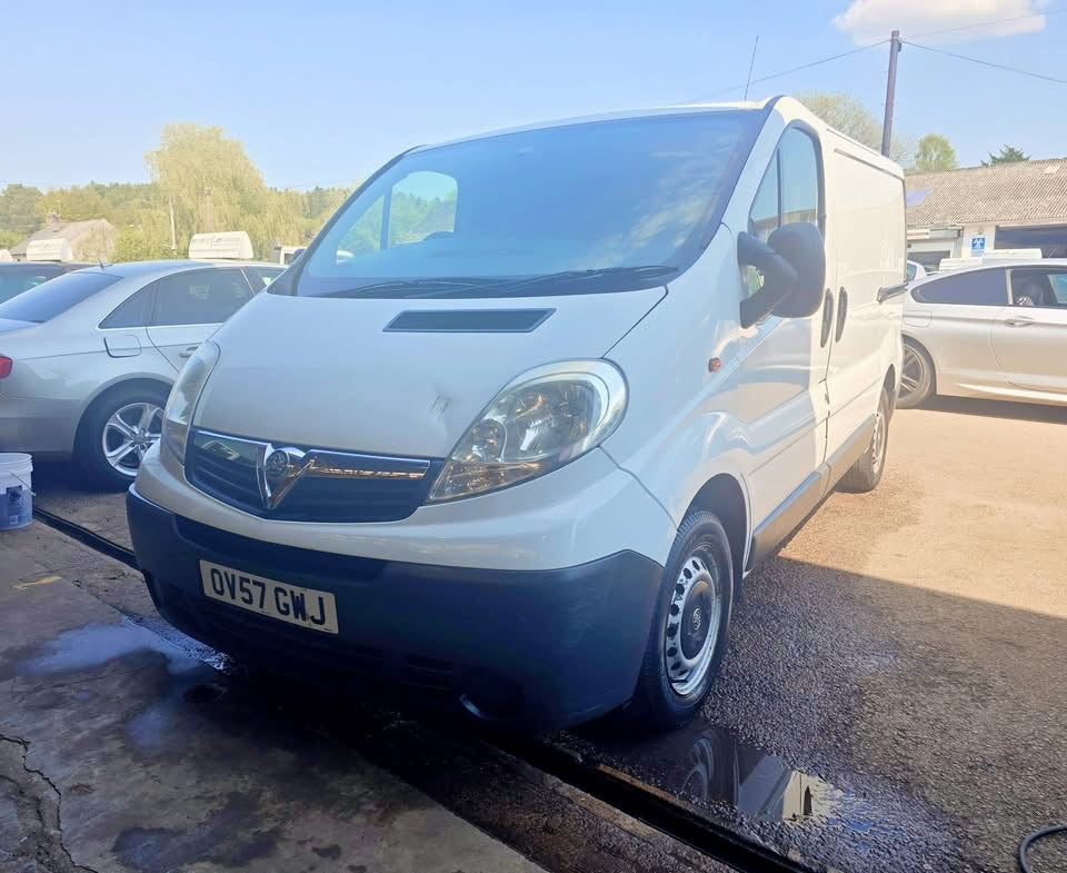 Vauxhall Vivaro 2700 CDTI 2007
