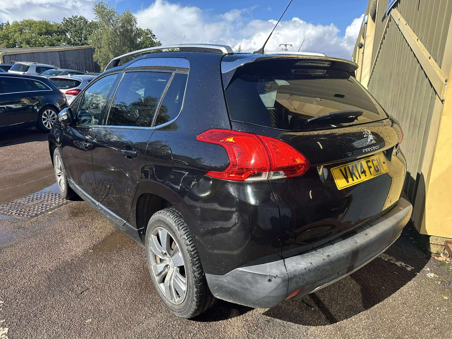 Peugeot Allure Puretech 2014