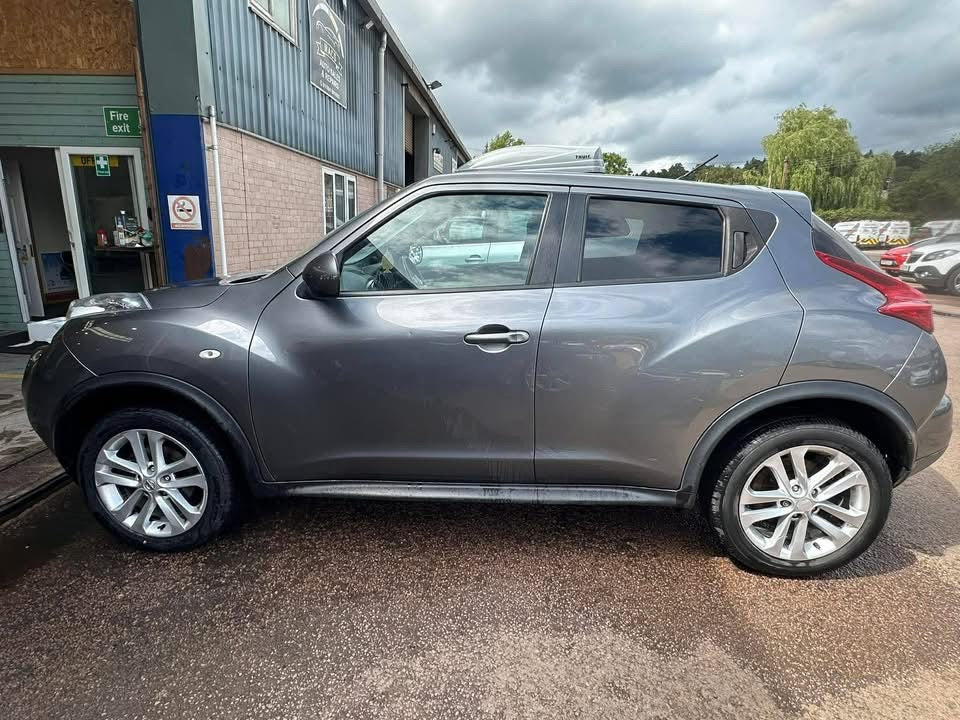 NISSAN JUKE ACENTA PREMIUM 1.6 PETROL 2013