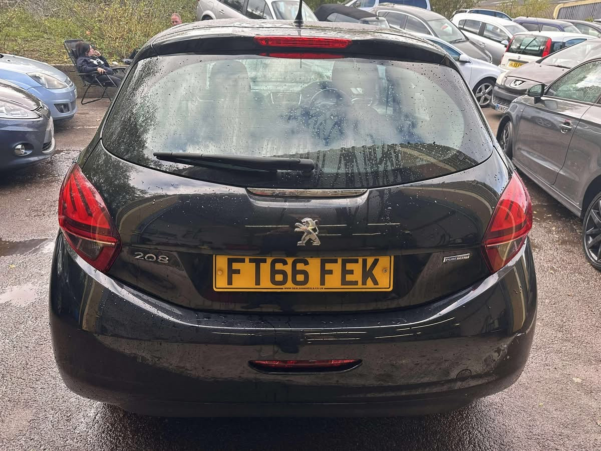 Peugeot 208 Access PureTech 2016