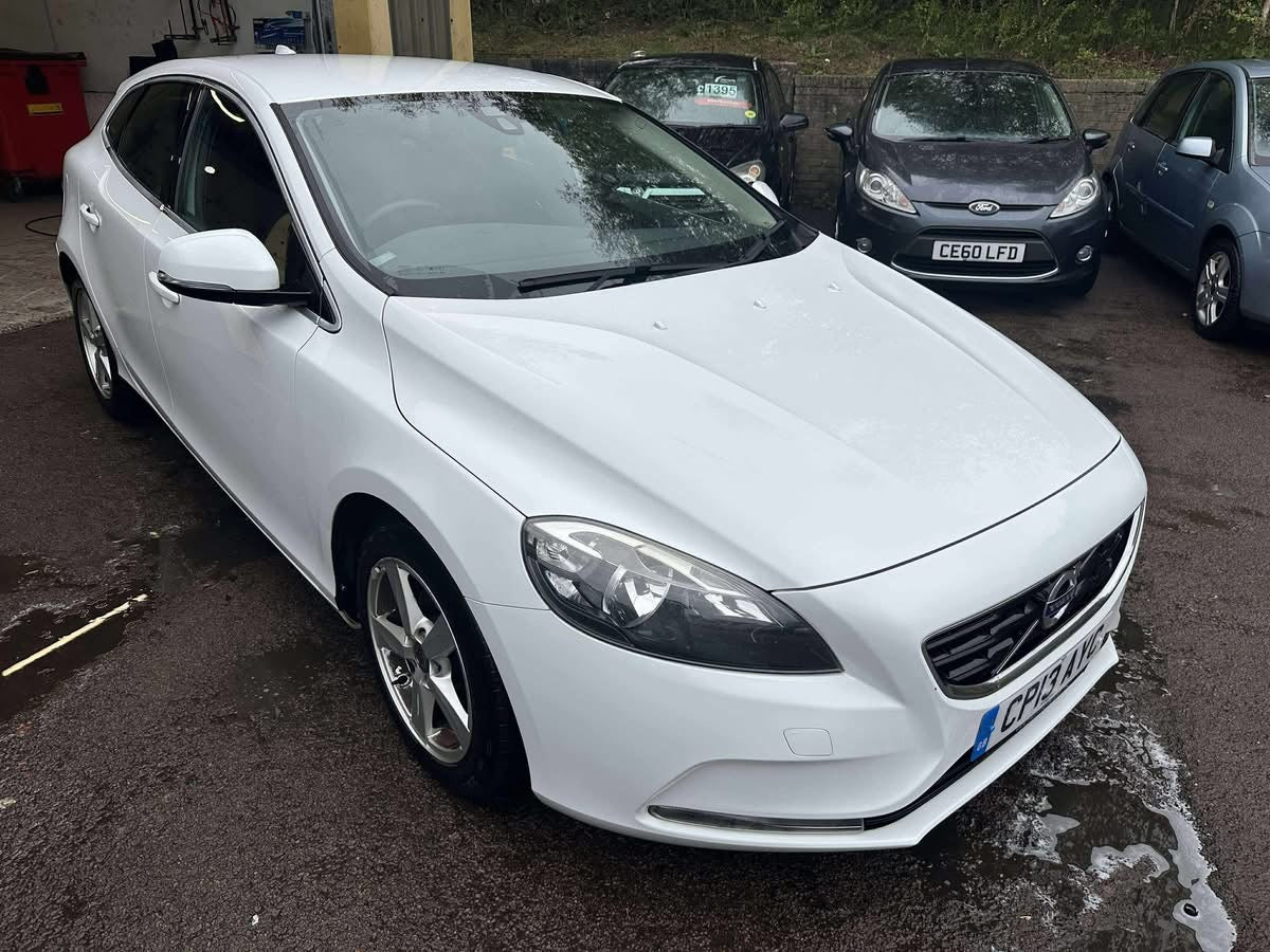 Volvo V40 SE D2 2013