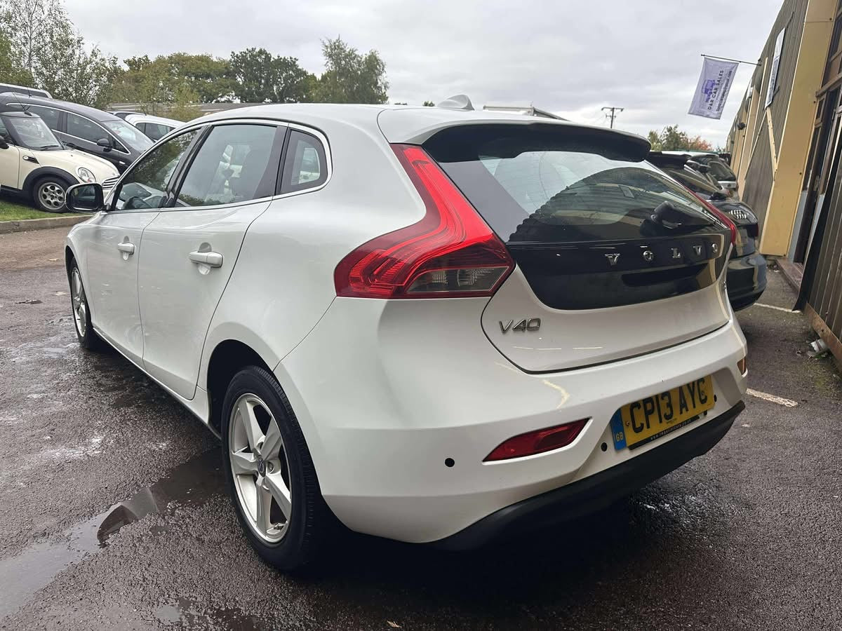 Volvo V40 SE D2 2013