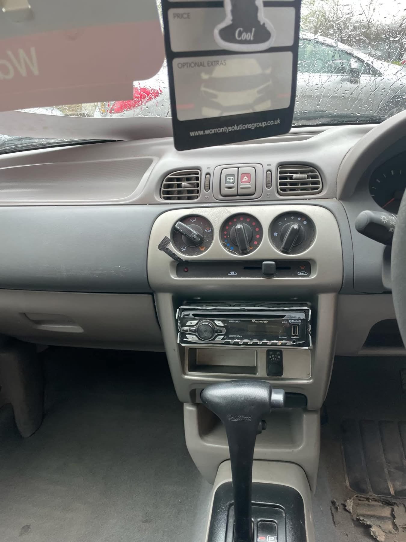 Nissan Micro