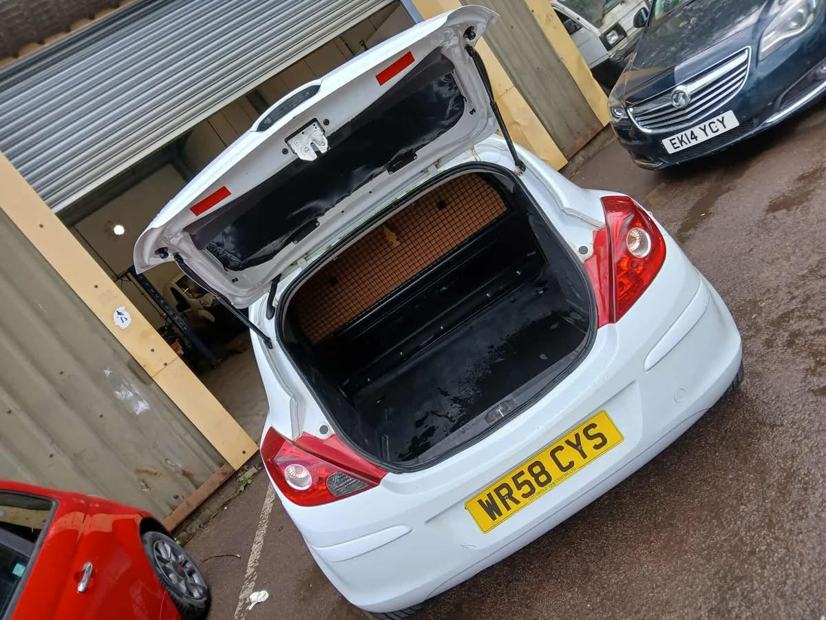 Vauxhall Corsa 1.2 Diesel Ecotec 4 van