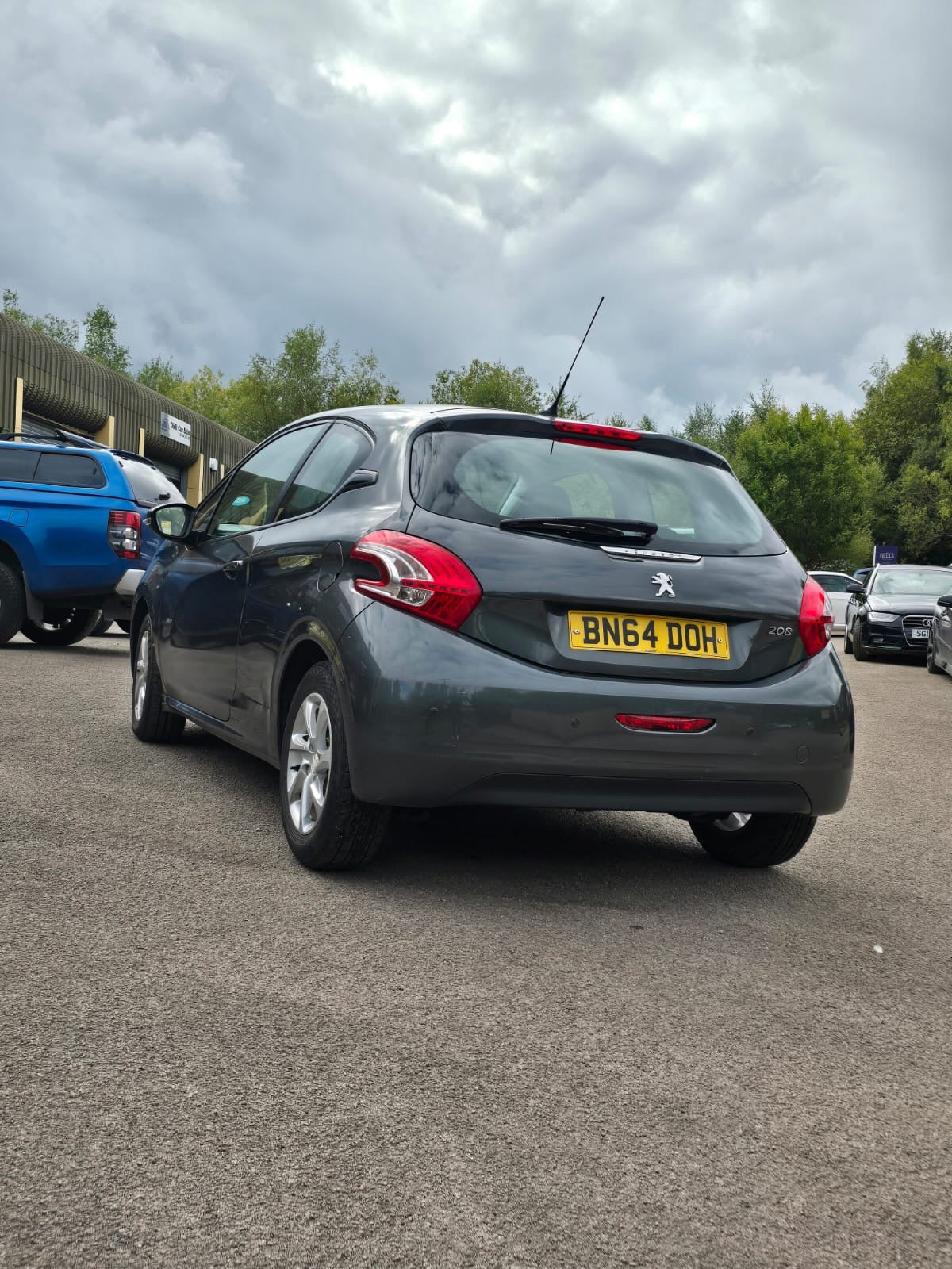 Peugeot 208 2014