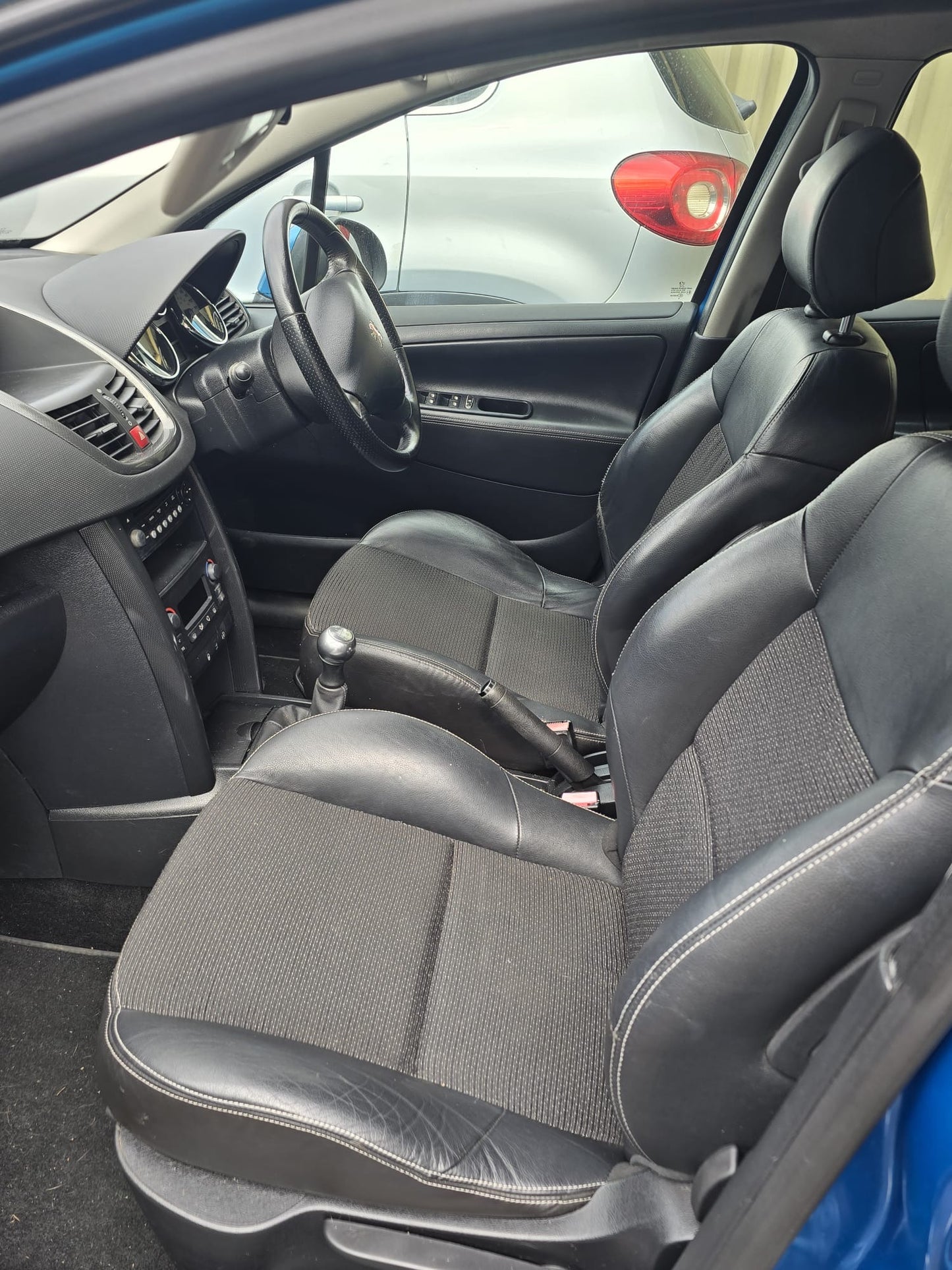 Peugeot 207 2006