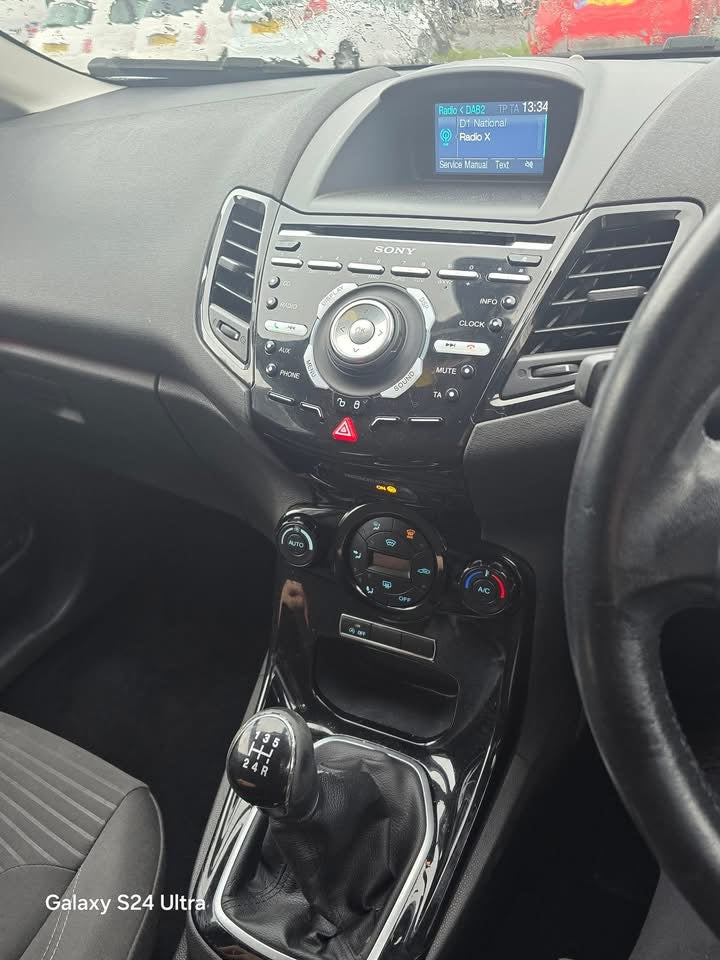 Ford Fiesta Titanium Ecoboost 125 2014