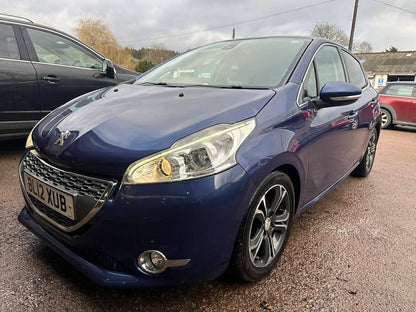 Peugeot 208 Allure 1.6 E-HDI 92 2012