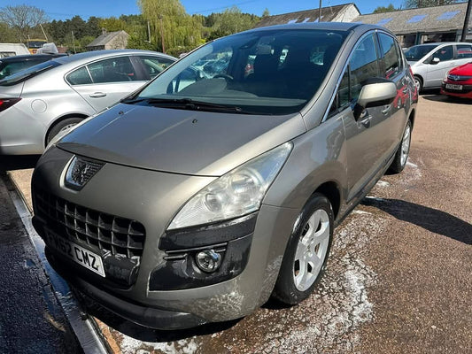 PEUGEOT 3008 ACTIVE E-HDI AUTO 2013