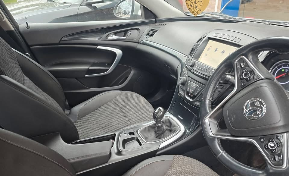 VAUXHALL INSIGNIA TECHLINE CDTI ECOFLEX 2015