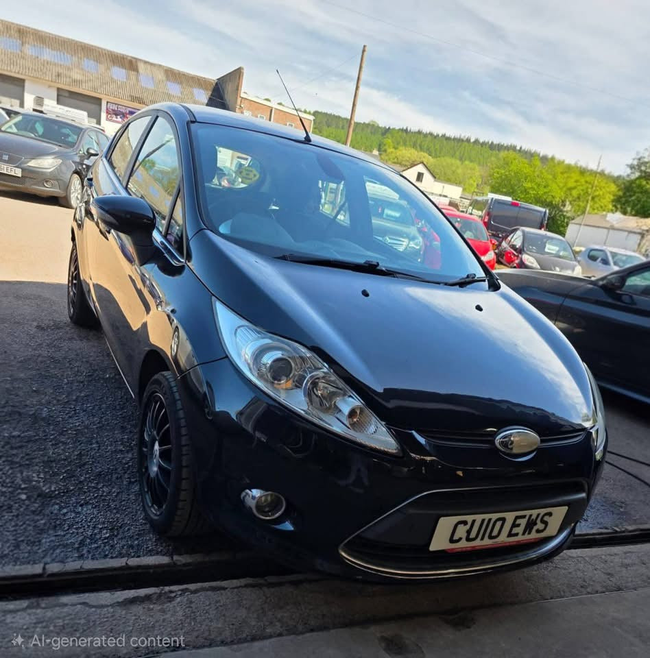 FORD FIESTA TITANIUM 1.4 TDCI 2010