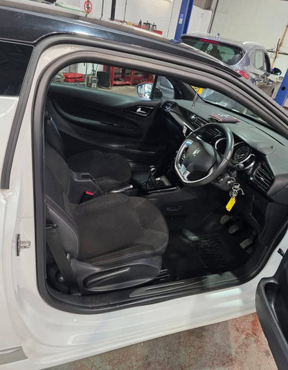 CITROËN DS3 DSTYLE+ 1.6 VTi 2014