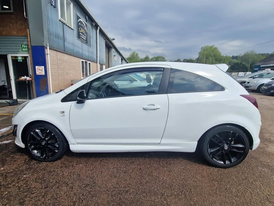 VAUXHALL CORSA LIMITED EDITION 1.2 PETROL 2012