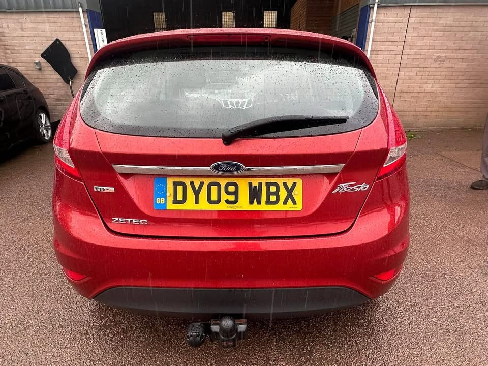 FORD FIESTA ZETEC 1.4 TDCI 2009