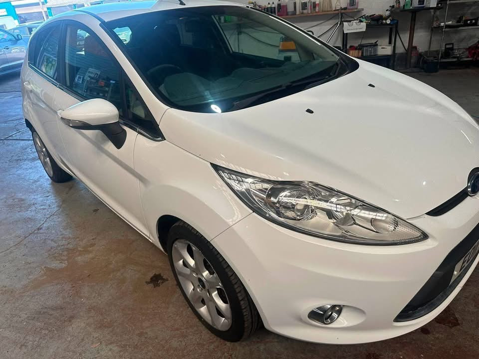 FORD FIESTA 1.4 TDCi ZETEC 2011