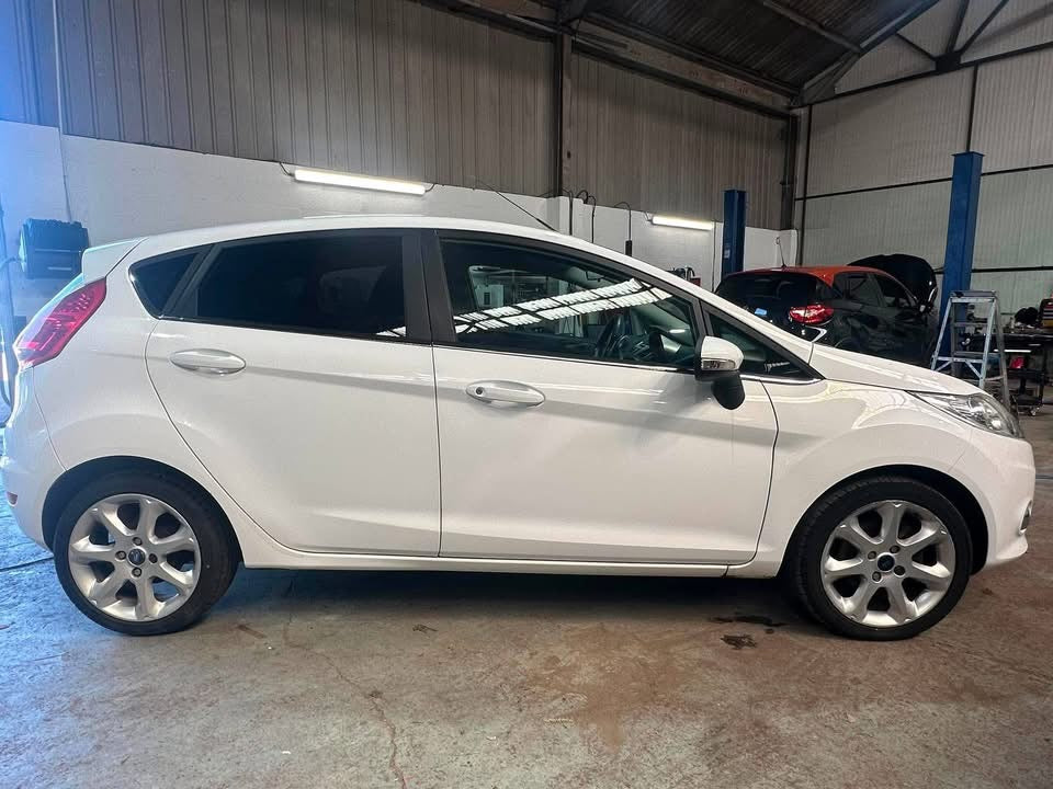 FORD FIESTA 1.4 TDCi ZETEC 2011