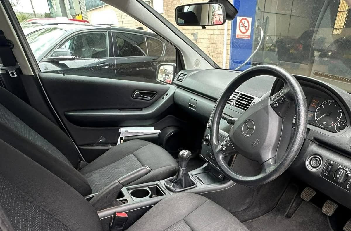 MERCEDES-BENZ A160 BLUEEFFICIENCY CLASSIC SE 2012