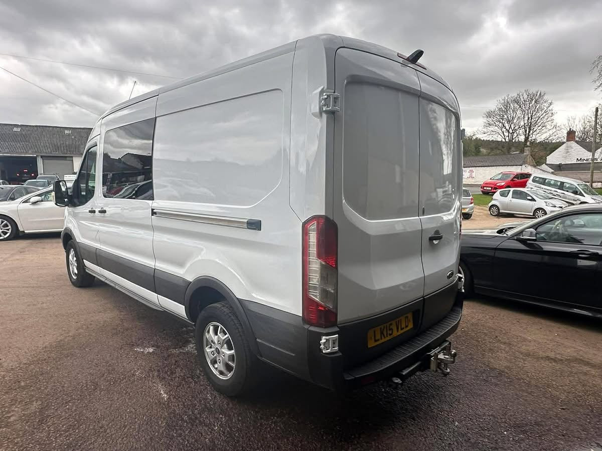 FORD TRANSIT 350 2.2 TDCI 125 RWD L3 H2 2015