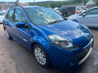 Renault Clio Dynamique TomTom Sport Tourer 1.5 DCI 2010