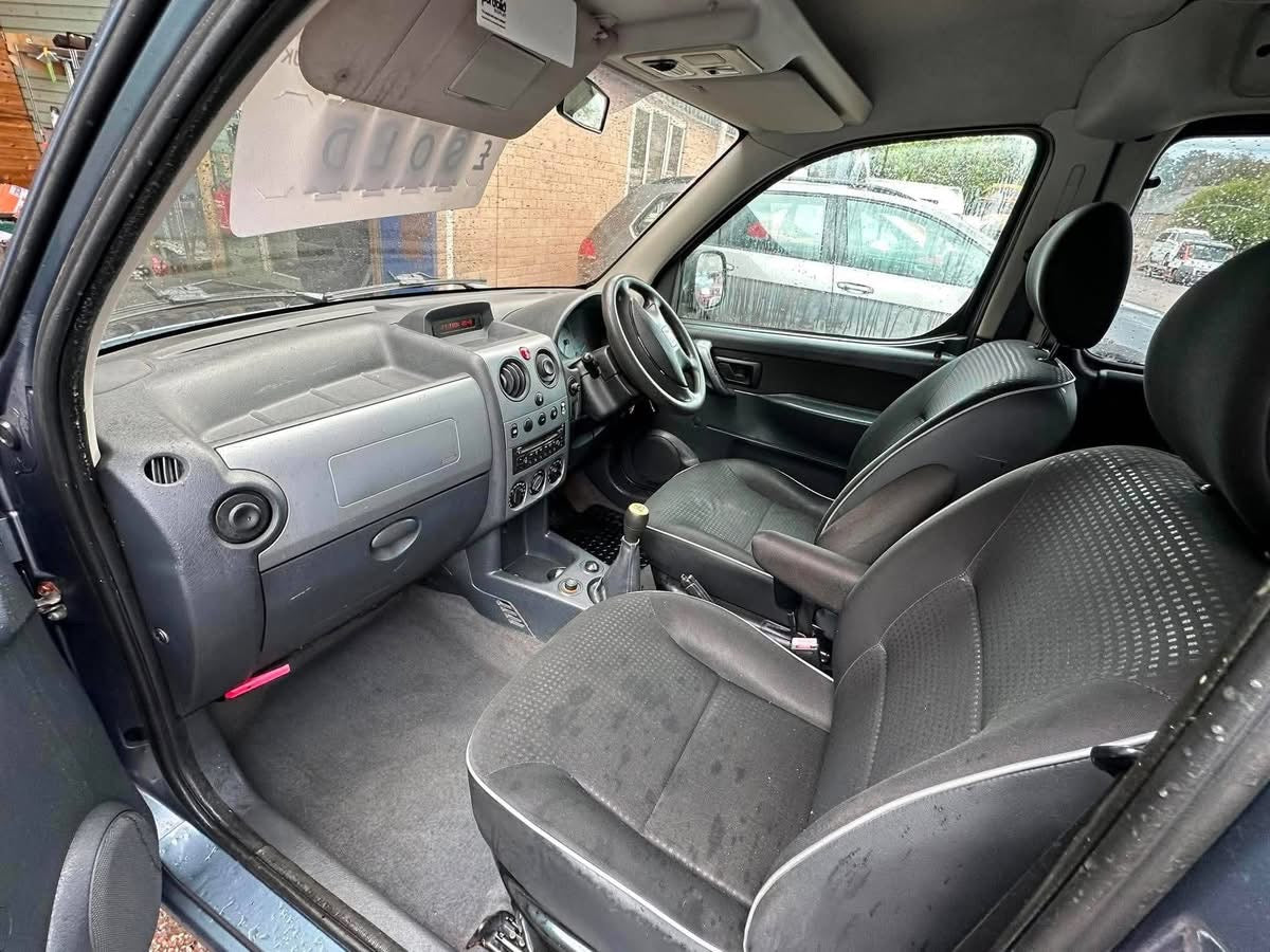 Peugeot Partner Escapade 1.6 HDi