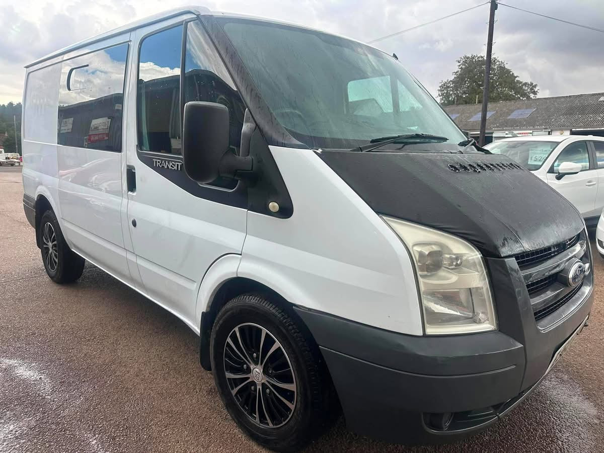 FORD TRANSIT 85 T260M SWB 2010