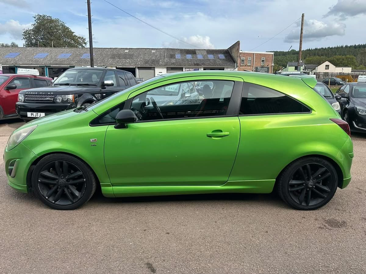 VAUXHALL CORSA 1.7 CDTi SRi