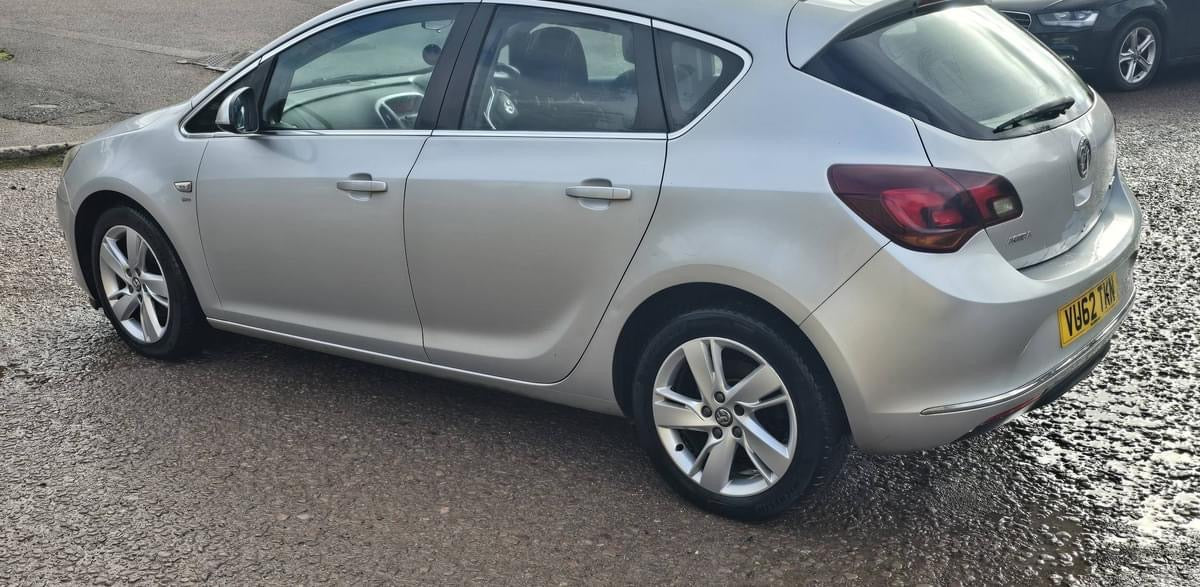 Vauxhall Astra SRI CDTI 2012