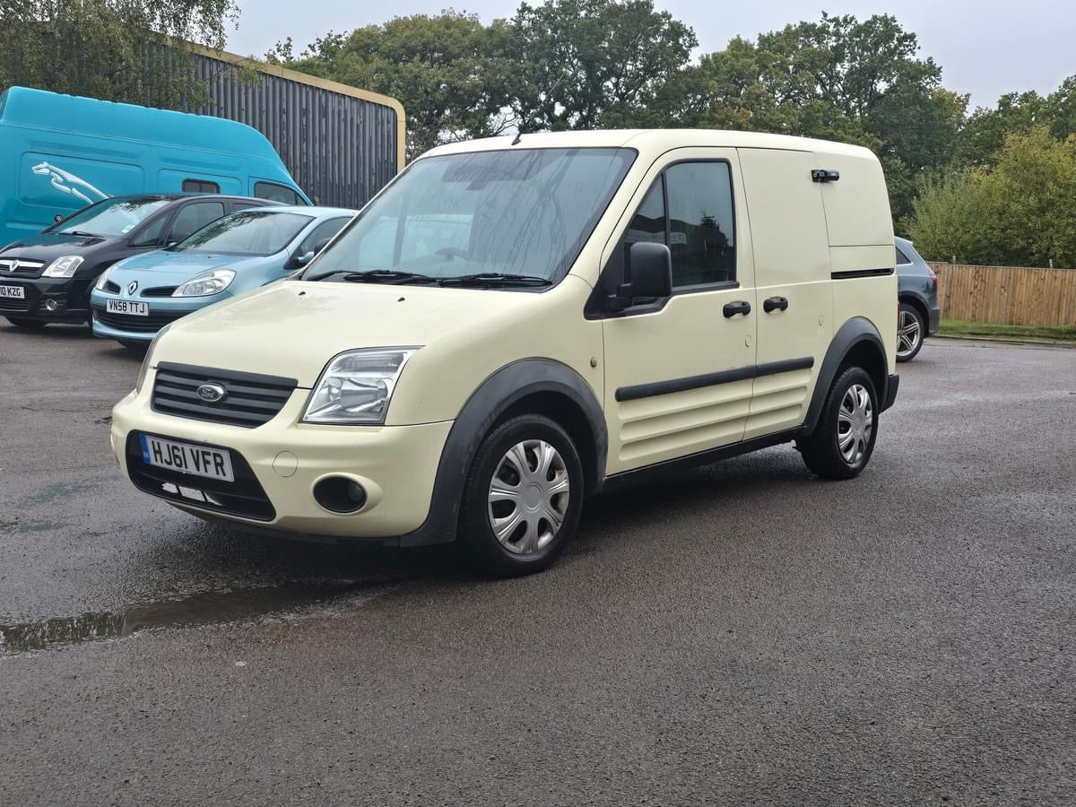 Ford TRCON T200 2011