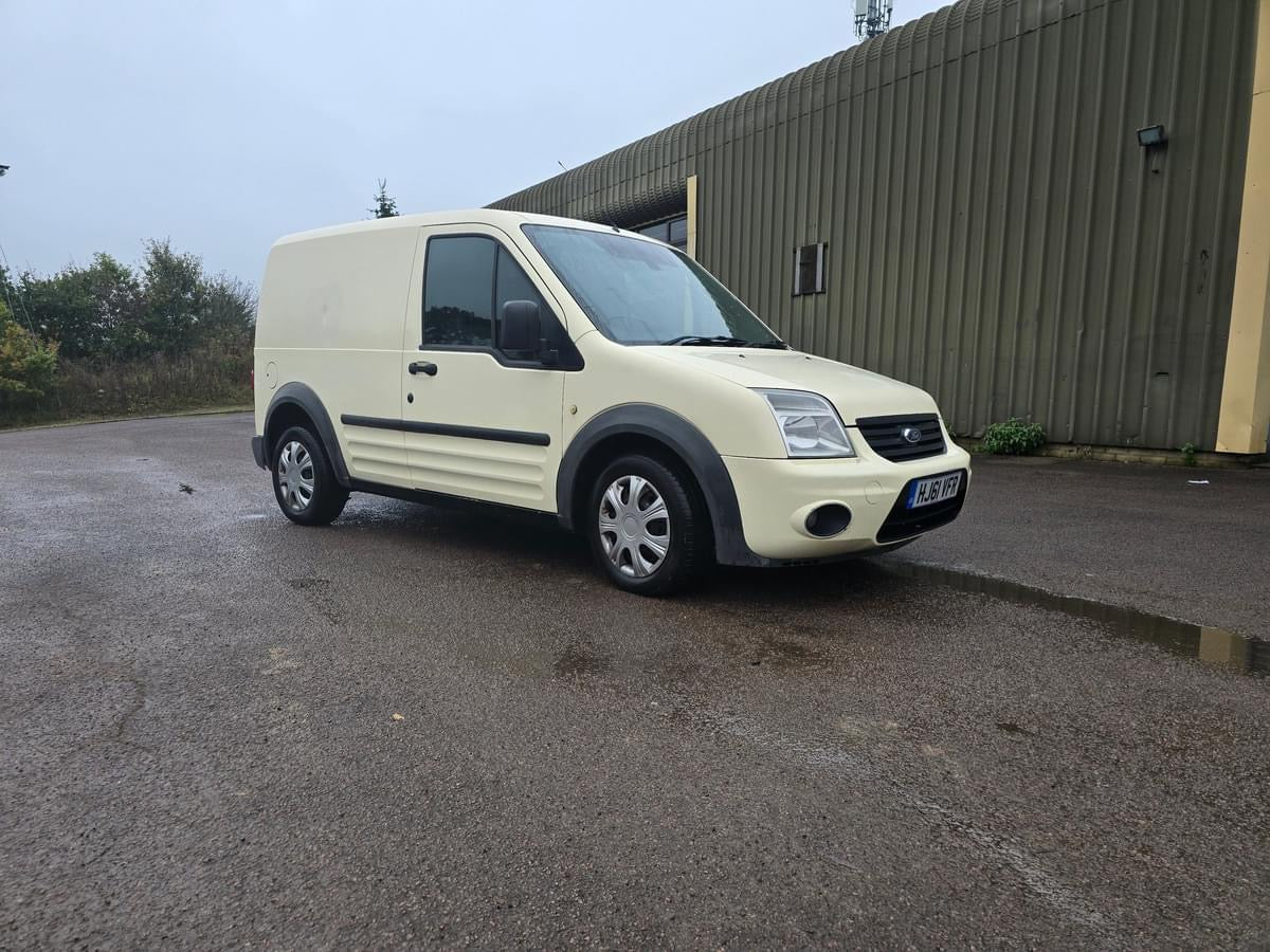 Ford TRCON T200 2011