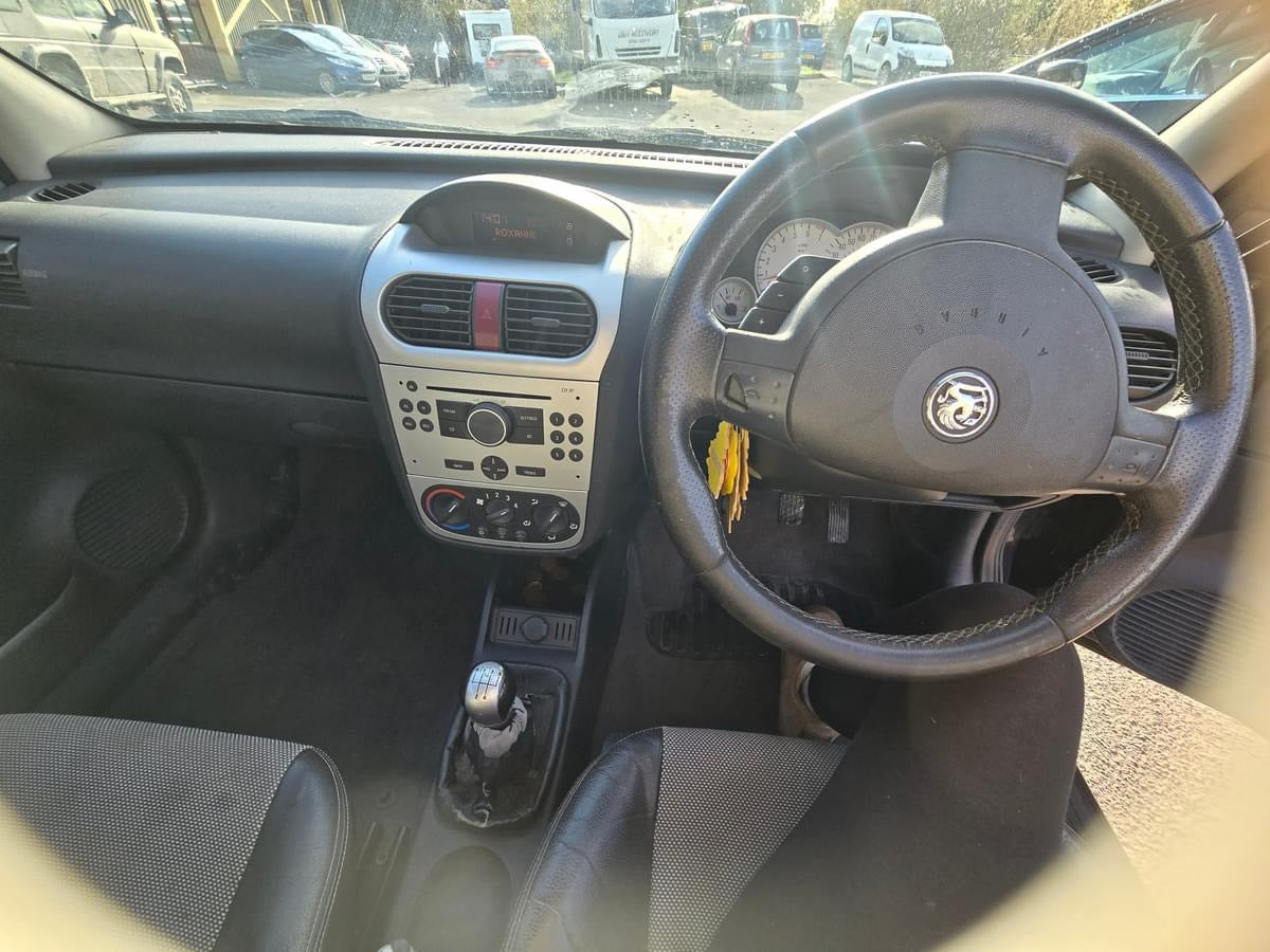 Vauxhall Corsa SXI 2006