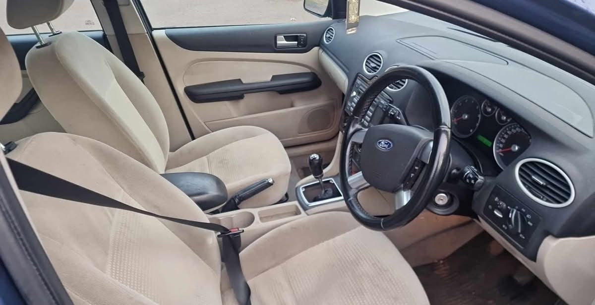 Ford Focus Ghia 2006