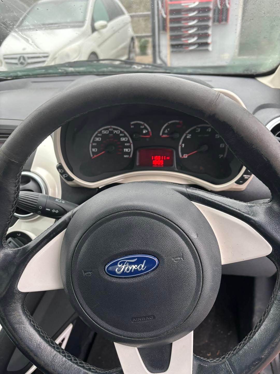 Ford KA Zetec 2011