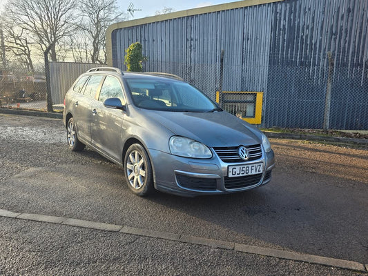 Volkswagon Golf Estate SE TDI 58 plate