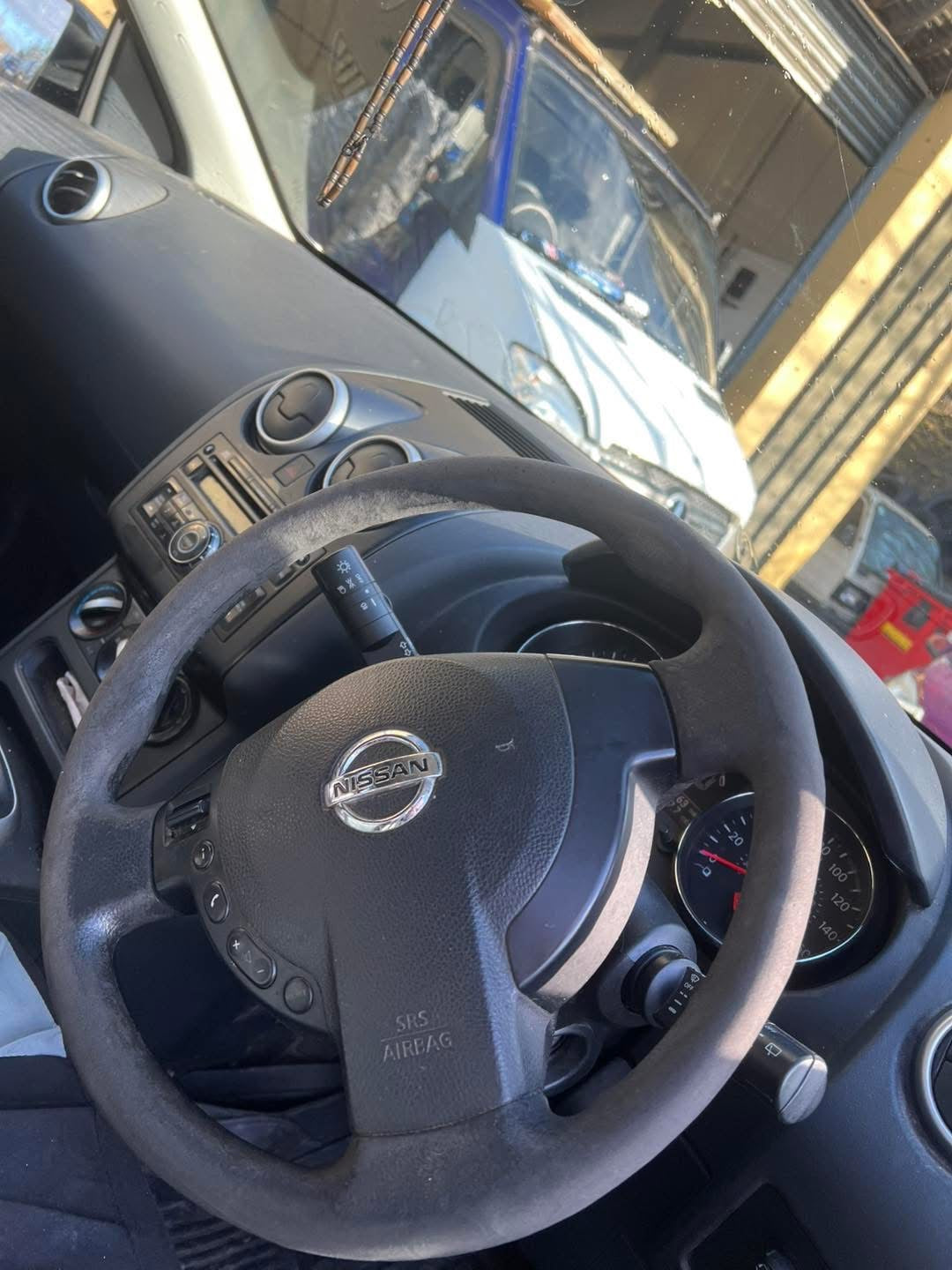 Nissan Quasqai plus 2